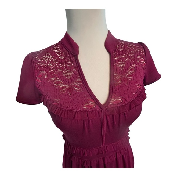 Lush Vintage-Inspired Lace Inset Short Sleeve Tie-Waist Dress - Size S, Burgundy - Picture 3 of 8